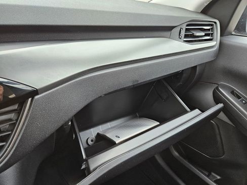 Used 2025 Ford Escape Active image 17