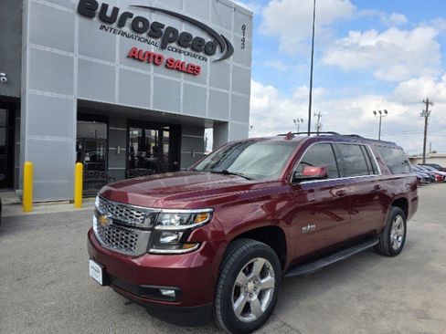 Used 2018 Chevrolet Suburban LT w/ Texas Edition Package image 2