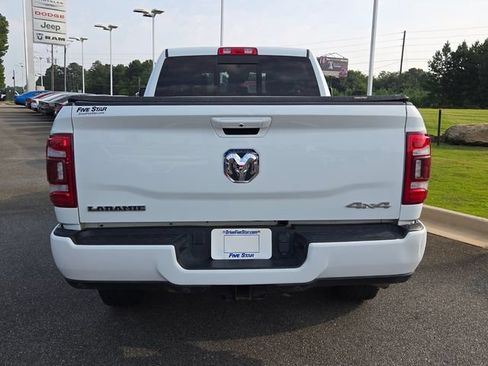 Used 2024 RAM 2500 Laramie w/ Safety Group AWD/4WD image 11