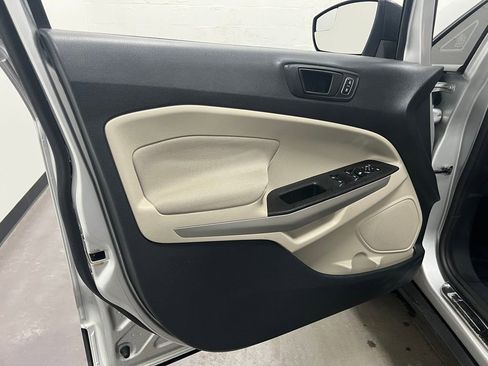 Used 2020 Ford EcoSport S image 20