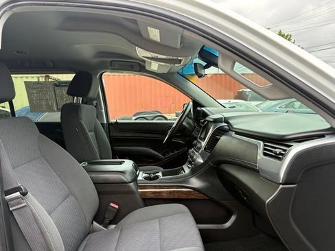 Used 2017 Chevrolet Tahoe LS w/ All-Season Package AWD/4WD image 29