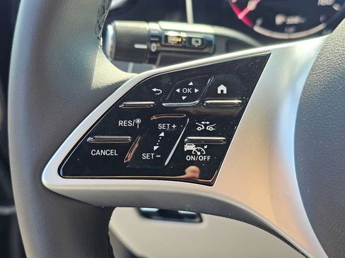 Used 2026 Mercedes-Benz GLC 300 4MATIC image 29