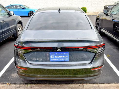 Used 2023 Honda Accord EX image 6