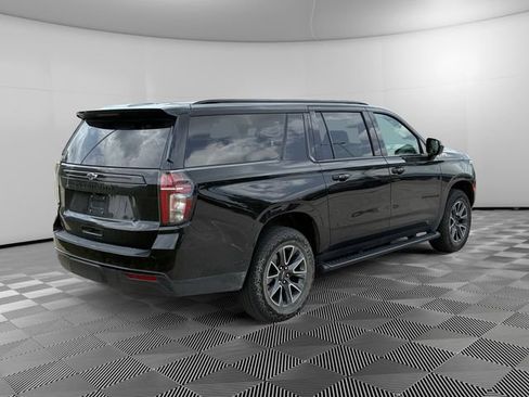 Used 2023 Chevrolet Suburban Z71 AWD/4WD image 5