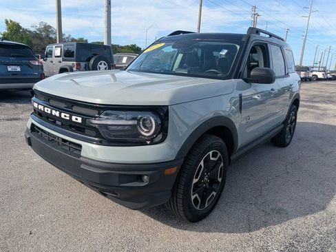Used 2022 Ford Bronco Sport Outer Banks w/ Tech Package image 9