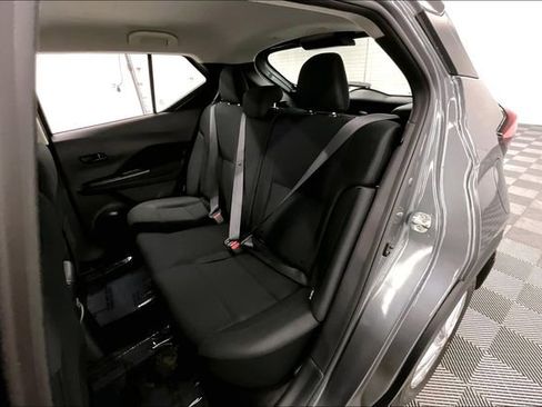 New 2025 Nissan Kicks Play S image 11