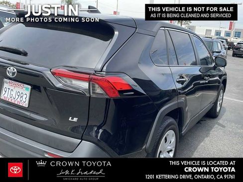 Used 2024 Toyota RAV4 LE FWD image 2