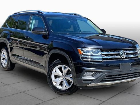 Used 2019 Volkswagen Atlas SE FWD image 3