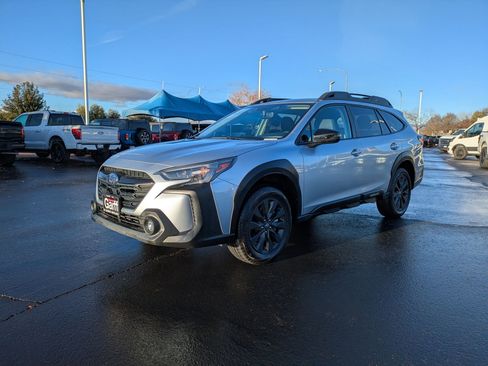 Used 2024 Subaru Outback Onyx Edition image 8