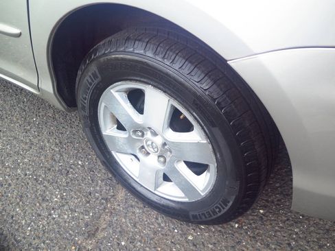 Used 2004 Toyota Sienna LE FWD image 27