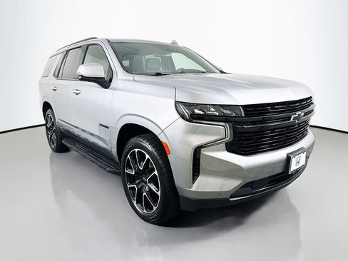 Used 2024 Chevrolet Tahoe RST w/ Luxury Package RWD image 3