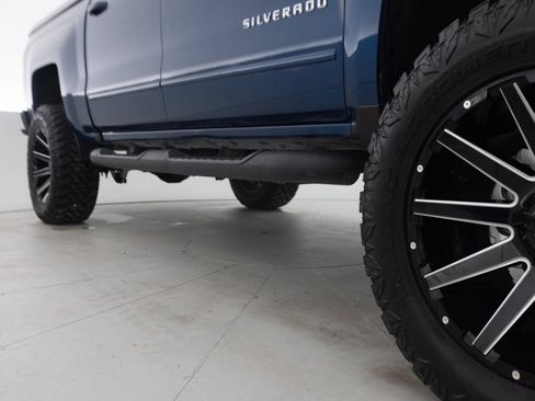 Used 2017 Chevrolet Silverado 1500 LT w/ All Star Edition AWD/4WD image 26