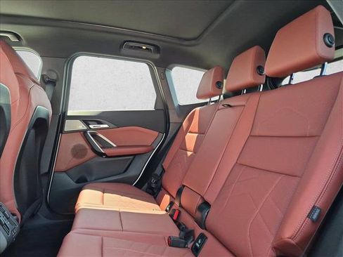 New 2027 BMW X1 xDrive28i AWD/4WD image 16