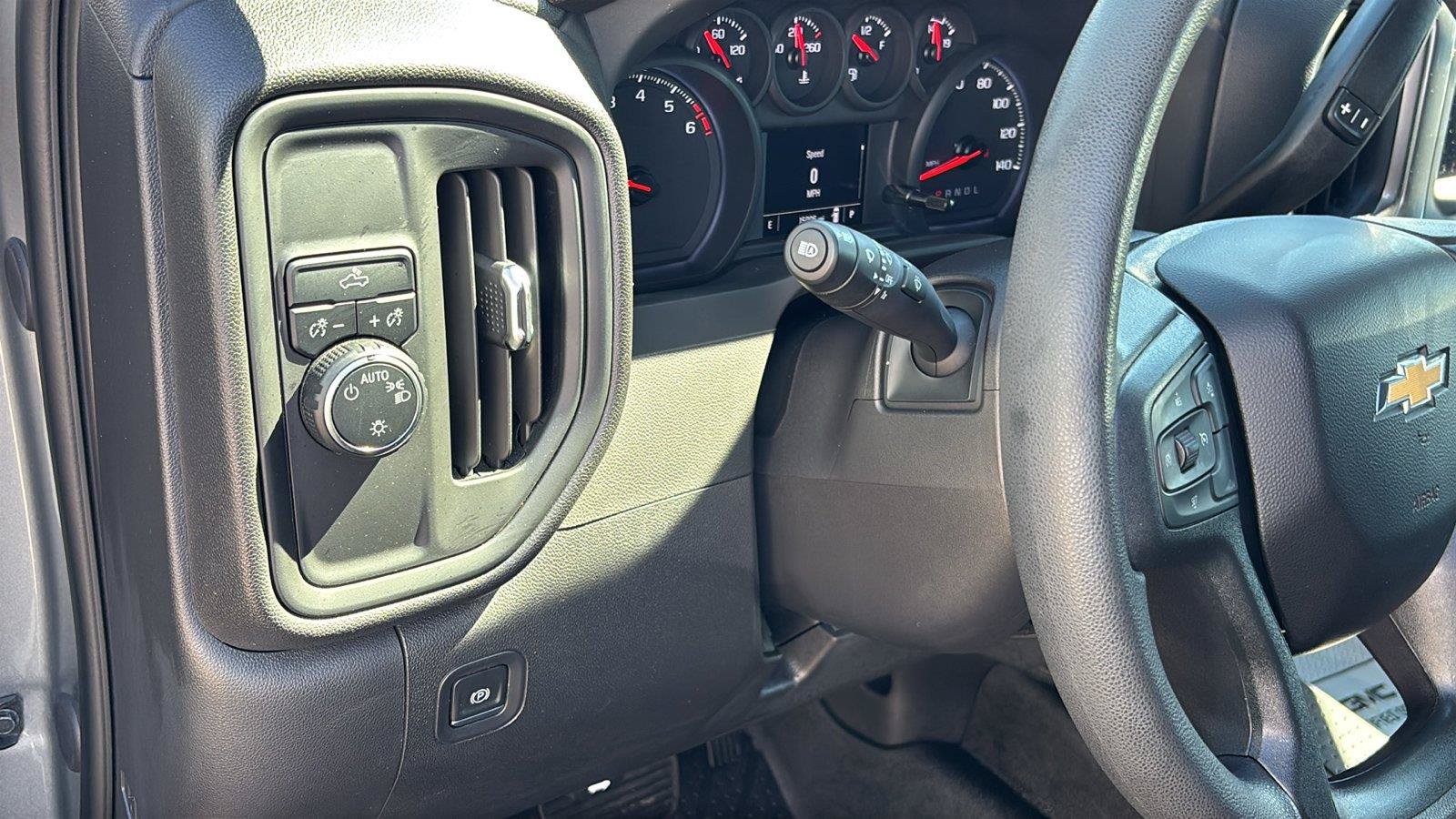 Certified 2024 Chevrolet Silverado 1500 Custom w/ Turbomax Blackout Package RWD image 26