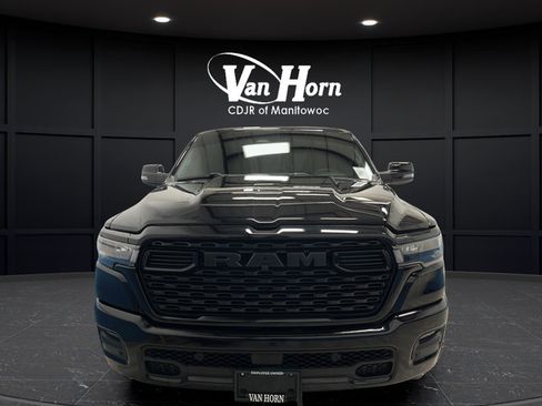 Used 2025 RAM 1500 Big Horn AWD/4WD image 2