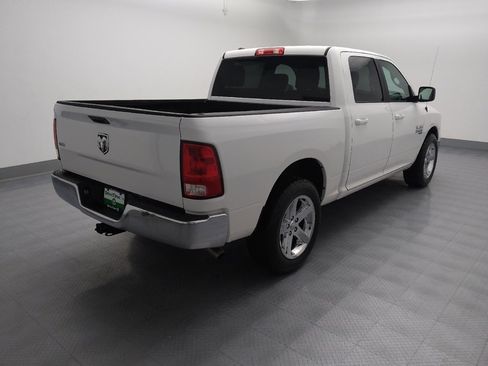Used 2021 RAM 1500 Classic SLT image 9