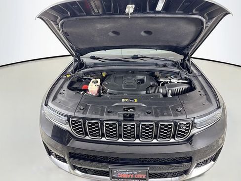 Used 2021 Jeep Grand Cherokee L Summit image 35