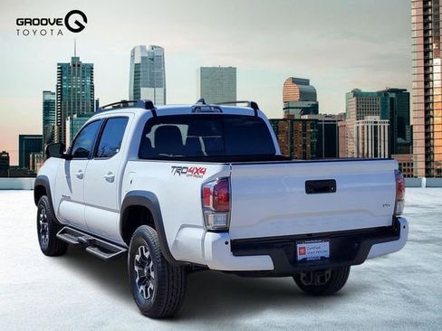 Used 2023 Toyota Tacoma TRD Off-Road w/ Technology Package image 3