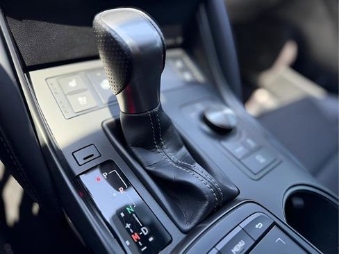 Used 2022 Lexus IS 350 F Sport w/ Accessory Package RWD image 40