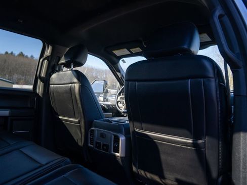 Used 2022 Ford F350 Lariat w/ Tremor Off-Road Package image 14