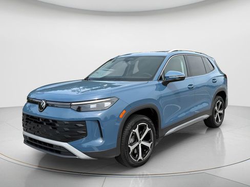 New 2026 Volkswagen Tiguan SE AWD/4WD image 1