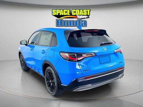 New 2026 Honda HR-V Sport image 4