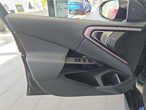 New 2026 BMW X3 xDrive30 w/ M Sport Package AWD/4WD image 18