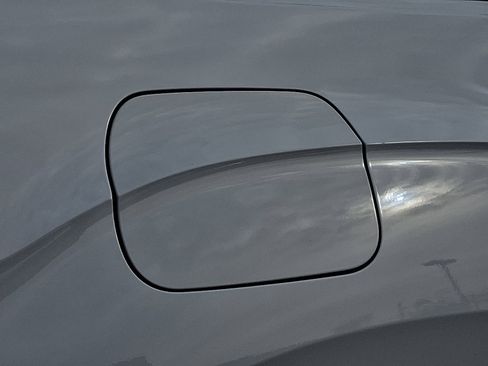 Certified 2024 Volkswagen Atlas SE image 30