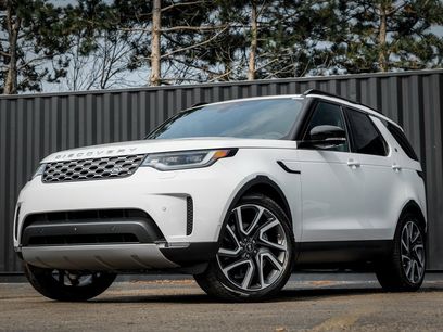 New 2025 Land Rover Discovery S