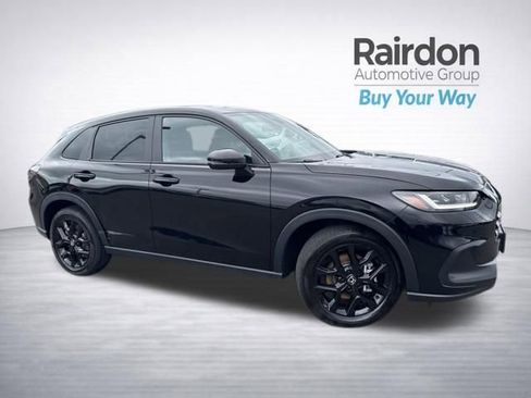 Used 2023 Honda HR-V Sport image 1