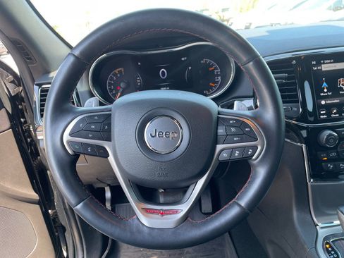 Used 2019 Jeep Grand Cherokee Trailhawk w/ Trailhawk Luxury Group image 27