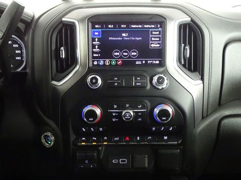 Used 2019 GMC Sierra 1500 Denali w/ Driver Alert Package II image 24