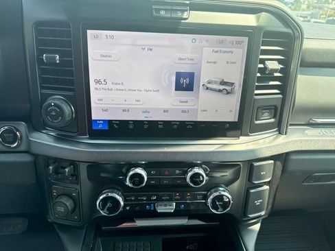 Certified 2025 Ford F250 Platinum AWD/4WD image 13