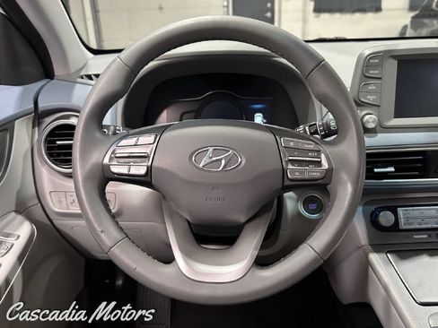Used 2020 Hyundai Kona Limited w/ Cargo Package FWD image 36