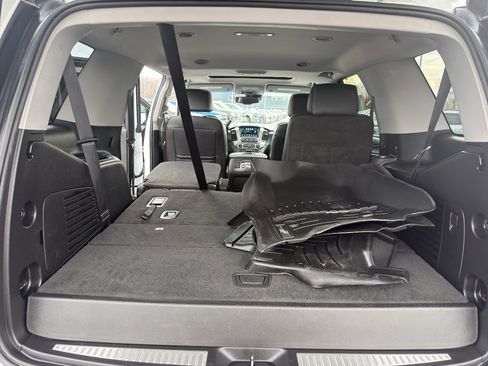 Used 2018 Chevrolet Tahoe LT image 35