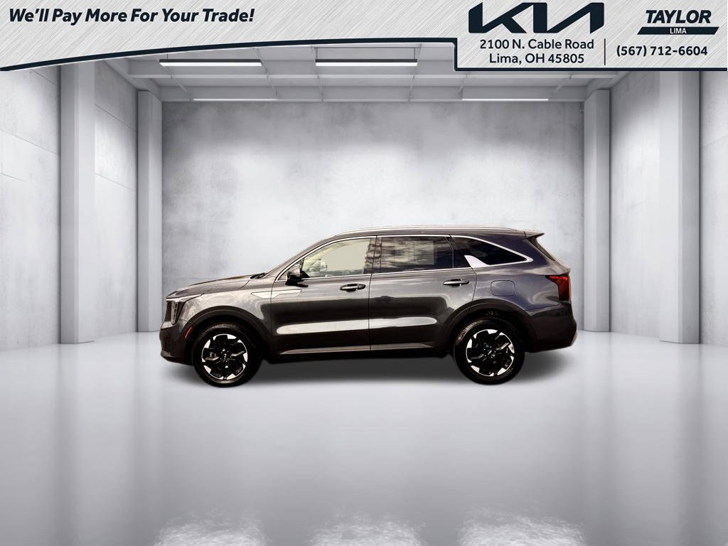 Used 2024 Kia Sorento S AWD/4WD image 3