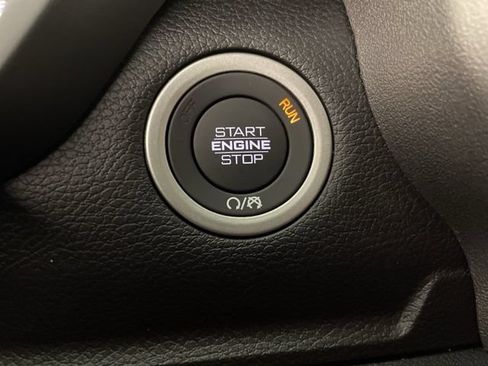 New 2026 RAM 2500 Laramie AWD/4WD image 28