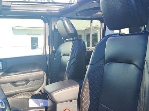 Used 2021 Jeep Wrangler Unlimited Sahara image 11