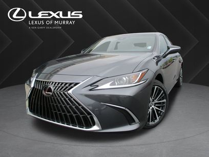 New 2025 Lexus ES 300h w/ Premium Package