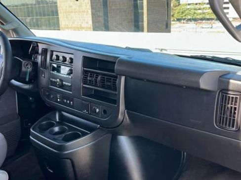 Used 2017 Chevrolet Express 3500 LT w/ LT Preferred Equipment Group image 66