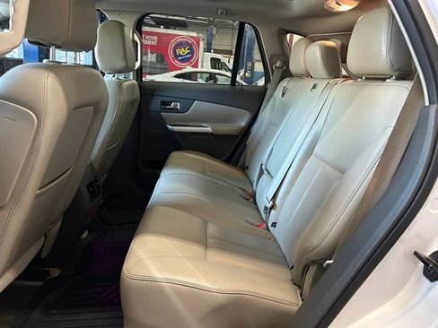 Used 2013 Ford Edge Limited AWD/4WD image 36