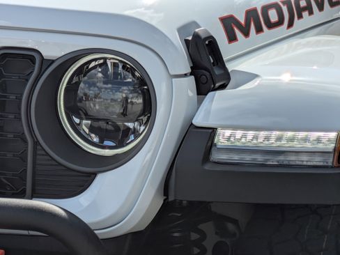 New 2026 Jeep Gladiator Mojave image 76