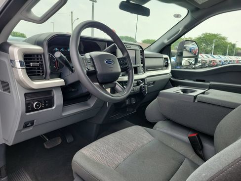 Certified 2026 Ford F250 XLT AWD/4WD image 21