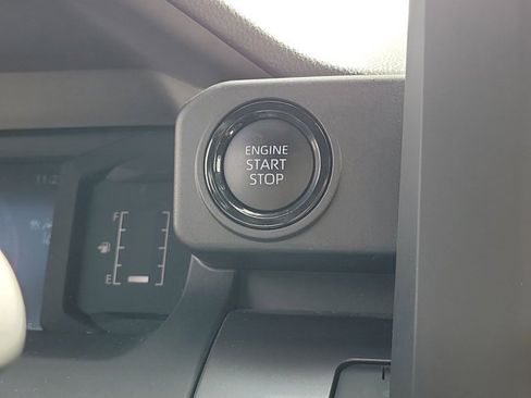 Used 2024 Toyota Tacoma SR5 image 33