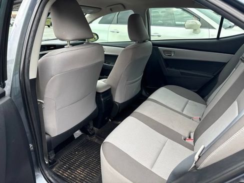 Used 2017 Toyota Corolla LE FWD image 16