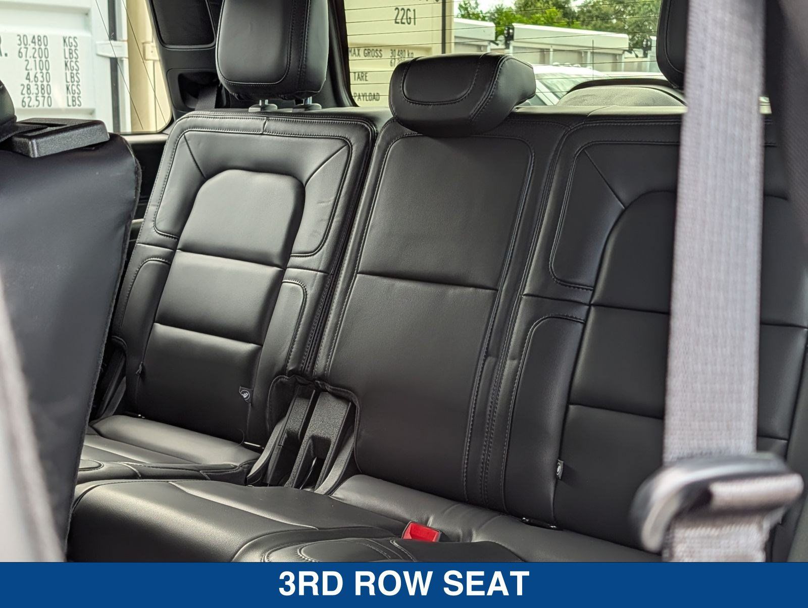 Used 2021 Lincoln Navigator Reserve AWD/4WD image 17