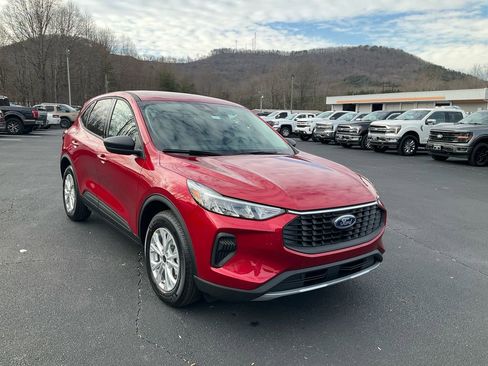 New 2026 Ford Escape Active w/ Cold Weather Package image 3