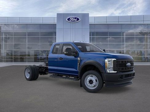 New 2026 Ford F550 4x4 Supercab Super Duty image 7