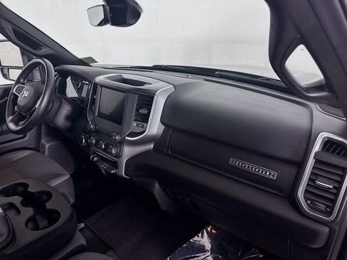 Used 2024 RAM 2500 Big Horn w/ Bed Utility Group image 26