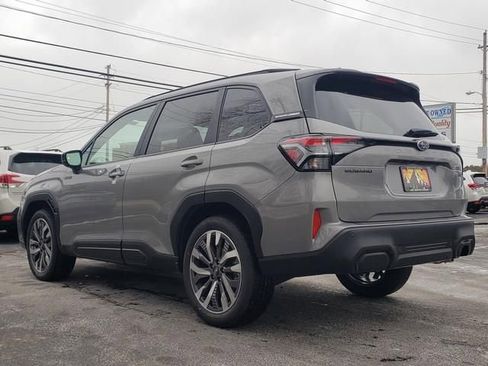 New 2025 Subaru Forester Touring image 6